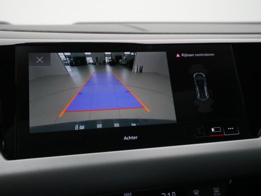 Audi e-tron GT GT 93 kWh Panorama Camera Matrix Stoelverwarming Carplay Navigatie 96 ActivLease financial lease