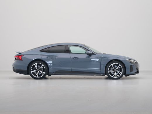 Audi e-tron GT GT 93 kWh Panorama Camera Matrix Stoelverwarming Carplay Navigatie 96 ActivLease financial lease