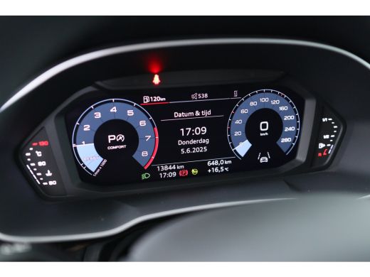 Audi Q3 35 TFSI Advanced edition | Virtual Cockpit | Adaptive Cruise | Camera | Stoelverwarming | Elektr ... ActivLease financial lease