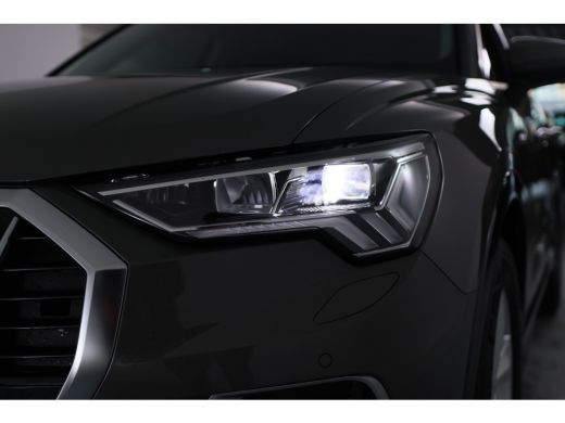 Audi Q3 35 TFSI Advanced edition | Virtual Cockpit | Adaptive Cruise | Camera | Stoelverwarming | Elektr ... ActivLease financial lease