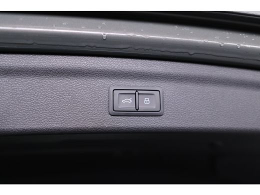 Audi Q3 35 TFSI Advanced edition | Virtual Cockpit | Adaptive Cruise | Camera | Stoelverwarming | Elektr ... ActivLease financial lease