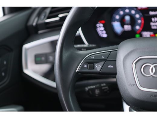 Audi Q3 35 TFSI Advanced edition | Virtual Cockpit | Adaptive Cruise | Camera | Stoelverwarming | Elektr ... ActivLease financial lease