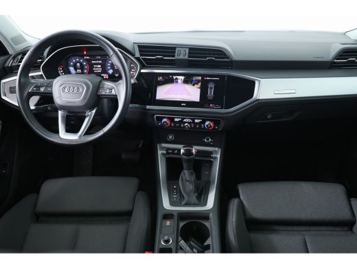 Audi Q3 35 TFSI Advanced edition | Virtual Cockpit | Adaptive Cruise | Camera | Stoelverwarming | Elektr ... ActivLease financial lease