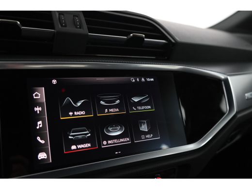 Audi Q3 35 TFSI Pro Line S-Line, Airco, Navigatie, Cruise Control ActivLease financial lease