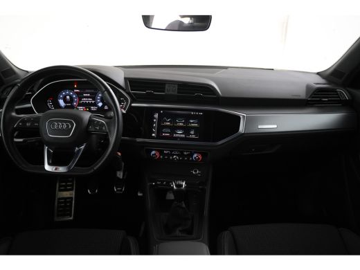 Audi Q3 35 TFSI Pro Line S-Line, Airco, Navigatie, Cruise Control ActivLease financial lease