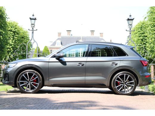 Audi Q5 55 TFSIe S edition Competition | FUL OPTION! | DEALER OH! | LUCHTVERING | PANODAK STOELVERWARMING... ActivLease financial lease