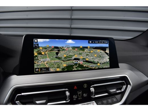 BMW X3 xDrive30e M Sport | Panoramadak | 21'' Velgen | Camera | CarPlay | Head-Up | Lederen Bekleding | ... ActivLease financial lease