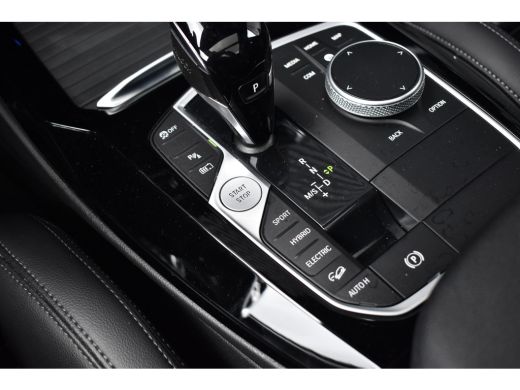 BMW X3 xDrive30e M Sport | Pano | 21'' Velgen | Camera | CarPlay | Head-Up | Stoelverwarming | Sfeerverl... ActivLease financial lease