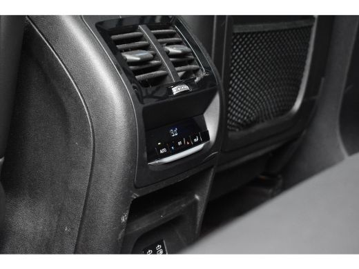 BMW X3 xDrive30e M Sport | Pano | 21'' Velgen | Camera | CarPlay | Head-Up | Stoelverwarming | Sfeerverl... ActivLease financial lease
