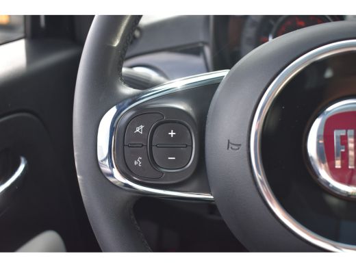 Fiat 500 1.0 Hybrid Dolcevita |  Navigatie by App | Panoramadak | Half-Leder | Cruise Control | Airco | !! ActivLease financial lease