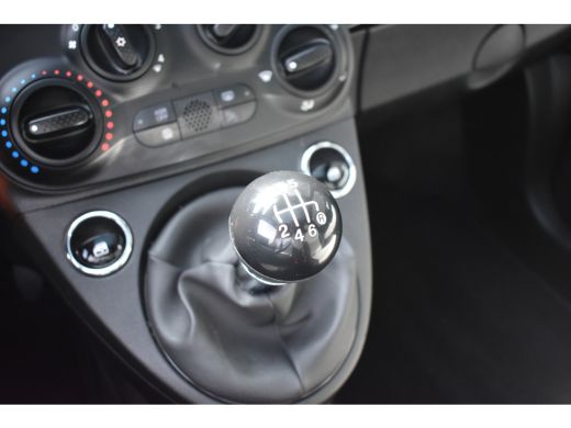 Fiat 500 1.0 Hybrid Dolcevita |  Navigatie by App | Panoramadak | Half-Leder | Cruise Control | Airco | !! ActivLease financial lease