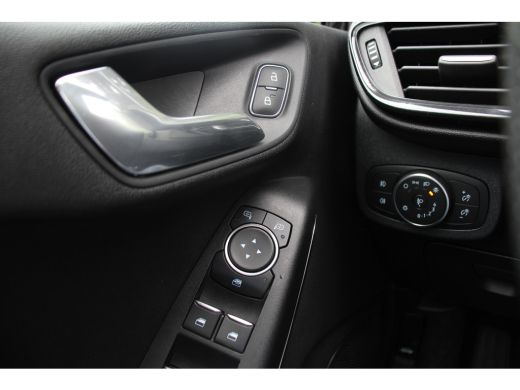 Ford Fiesta 1.0EB ST-LINE | NL-AUTO! | 1 EIGENAAR! | NAVI | CLIMA | CRUISE | PARKEERSENSOREN | DEALER OH! | L... ActivLease financial lease