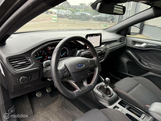 Ford Focus 1.0 EcoBoost ST Line Business BTW ActivLease financial lease