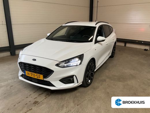 Ford FOCUS Wagon 1.0 EcoBoost ST Line Business | ComFort + Design + Winterpakket | LED | PDC V&A | ComFort + Desig... Ford FOCUS Wagon 1.0 EcoBoost ST Line Business | ComFort + Design + Winterpakket | LED | PDC V&A | ComFort + Desig...