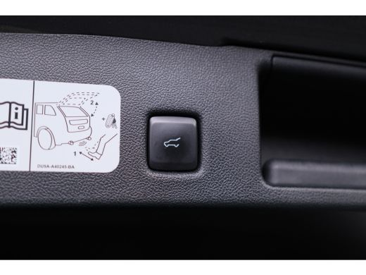 Ford Kuga 2.5 PHEV ST-Line | Adaptive Cruise | Stoel-/stuurverwarming | Camera | 19 inch | Elektr Achterkle... ActivLease financial lease