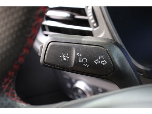 Ford Kuga 2.5 PHEV ST-LINE | NL-AUTO | DEALER-OH | ELEKTR. TREKHAAK 1500KG | WINTERPACK | CRUISE CONTROL | ... ActivLease financial lease