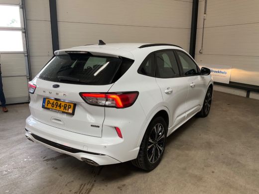Ford Kuga 2.5 PHEV ST-Line | NL-AUTO | DEALER-OH | ELEKTR. TREKHAAK | WINTERPACK | CRUISE CONTROL | CAMERA ... ActivLease financial lease