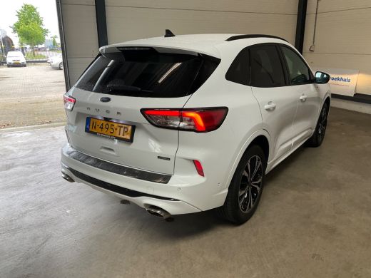 Ford Kuga 2.5 PHEV ST-Line X | 360 CAM | Adap. Cruise C. | BLIS | Winterpakket 2 | Keyless | 19" LMV | LED|... ActivLease financial lease