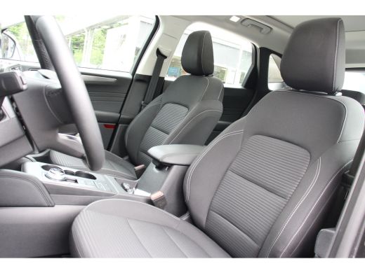 Ford Kuga 2.5 PHEV Titanium | NL-AUTO | DEALER-OH! | PANODAK | ADAPTIVE CRUISE | CAMERA | PARK SEN. V+A | B... ActivLease financial lease