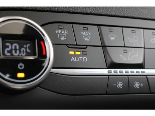 Ford Kuga 2.5 PHEV Titanium | NL-AUTO | DEALER-OH! | PANODAK | ADAPTIVE CRUISE | CAMERA | PARK SEN. V+A | B... ActivLease financial lease