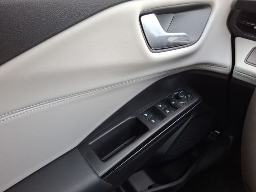 Ford Puma Gen-E Premium 44 kWh | Achteruitrijcamera | Airco (automatisch) | Metaalkleur ActivLease financial lease