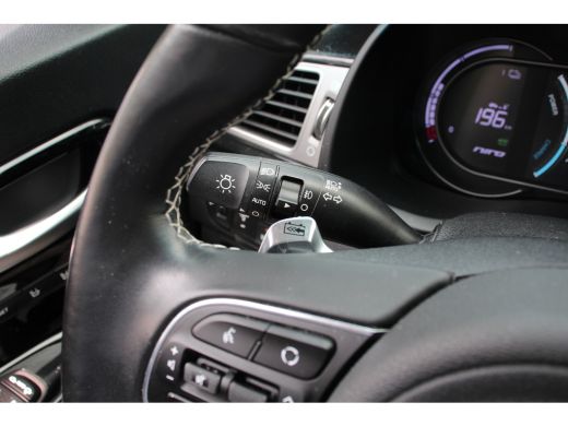 Kia e-Niro ExecutiveLine 64 kWh | NL-AUTO! | LEDER | AFN. TREKHAAK | 1 EIGENAAR! | BTW-AUTO | ALL-SEASON BAN... ActivLease financial lease