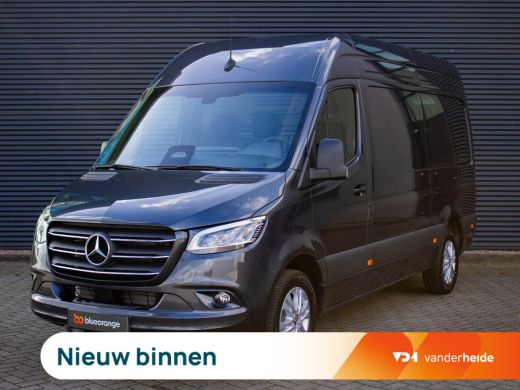 Mercedes-Benz Sprinter 319 1.9 CDI L2H2 Pro 190 PK Automaat 3.500 kg trekgewicht, Distronic, LED koplampen, lichtmetalen... Mercedes-Benz Sprinter 319 1.9 CDI L2H2 Pro 190 PK Automaat 3.500 kg trekgewicht, Distronic, LED koplampen, lichtmetalen...