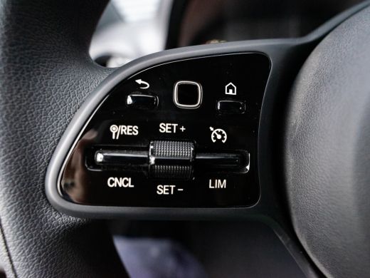 Mercedes Sprinter Bakwagen 317 1.9 CDI 170PK Automaat Elektrische laadklep, MBUX, bijrijdersbank, cruise control, led ActivLease financial lease