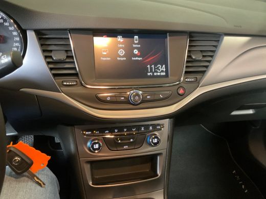 Opel Astra 1.2 Edition | CarPlay | Climate & Cruise C. | AGR Stoelen | LED | DAB | PDC V&A | CarPlay | Clima... ActivLease financial lease