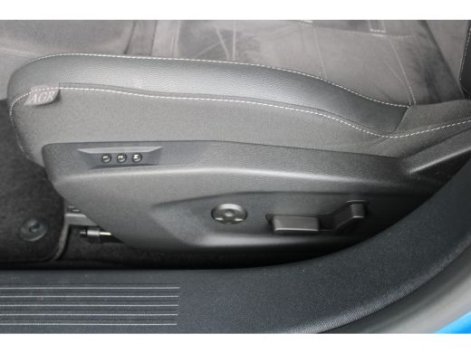 Opel Astra Sports Tourer 1.2 Level 4 Ultimate | Alcantara bekleding | Elektrisch glazen panorama-dak | LED k... ActivLease financial lease