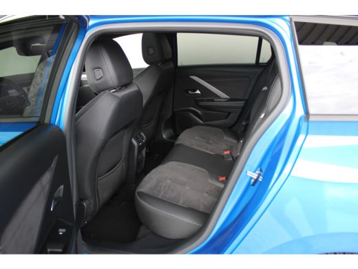 Opel Astra Sports Tourer 1.2 Level 4 Ultimate | Alcantara bekleding | Elektrisch glazen panorama-dak | LED k... ActivLease financial lease