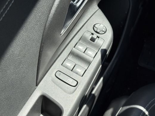 Opel Corsa 1.2 Level 3 | Apple Carplay/Android Auto | Cruise control | Premium metaalkleur ActivLease financial lease
