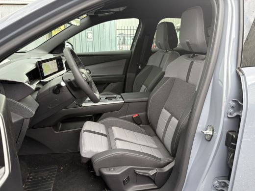 Opel Grandland 1.2 Turbo Hybrid GS 136PK DEMODEAL | Apple Carplay en Android Auto | Cruise control adaptief met ... ActivLease financial lease