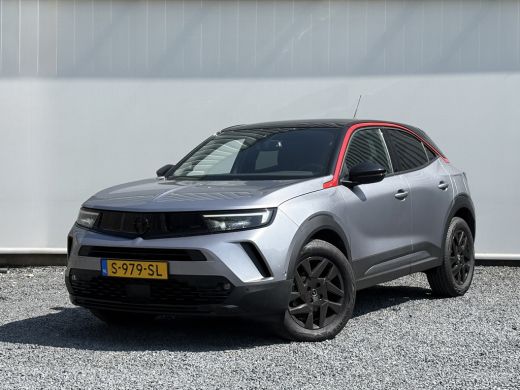 Opel Mokka 1.2 Level GS 100 PK | Carplay | Parkeersensoren voor en Achter | Parkeercamera | Blind spot assis... Opel Mokka 1.2 Level GS 100 PK | Carplay | Parkeersensoren voor en Achter | Parkeercamera | Blind spot assis...