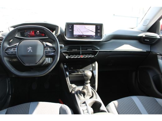 Peugeot 2008 1.2 PureTech Allure | Navigatie | Camera | Apple carplay | Keyless | Trekhaak | LED mistlampen | ActivLease financial lease