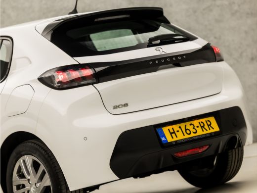 Peugeot 208 1.2 PureTech Sport (APPLE CARPLAY, GROOT NAVI, 360 CAMERA, LM VELGEN, SPORTSTOELEN, PARKEERSENSOR... ActivLease financial lease