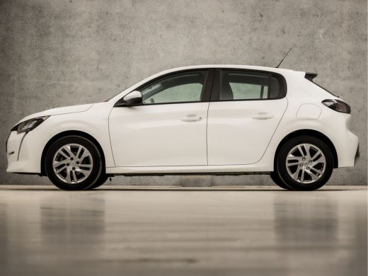 Peugeot 208 1.2 PureTech Sport (APPLE CARPLAY, GROOT NAVI, 360 CAMERA, LM VELGEN, SPORTSTOELEN, PARKEERSENSOR... ActivLease financial lease