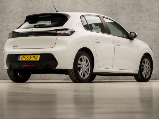Peugeot 208 1.2 PureTech Sport (APPLE CARPLAY, GROOT NAVI, 360 CAMERA, LM VELGEN, SPORTSTOELEN, PARKEERSENSOR... ActivLease financial lease