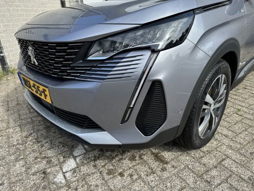 Peugeot 3008 1.6 HYbrid 300 Allure Pack Business | Achterbank in delen neerklapbaar | Achteruitrijcamera | App... ActivLease financial lease
