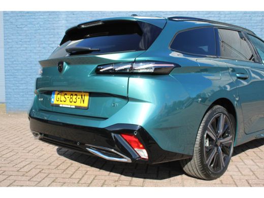 Peugeot 308 SW 1.2 Hybrid 136pk e-DCS6 GT | Automaat | Navigatie | Camera | Mild HYbrid | Apple carplay | ActivLease financial lease