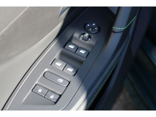 Peugeot 308 SW 1.2 Hybrid 136pk e-DCS6 GT | Automaat | Navigatie | Camera | Mild HYbrid | Apple carplay | ActivLease financial lease