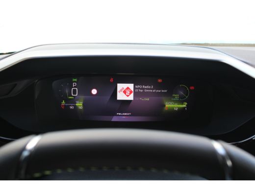 Peugeot 308 SW 1.2 Hybrid 136pk e-DCS6 GT | Automaat | Navigatie | Camera | Mild HYbrid | Apple carplay | ActivLease financial lease