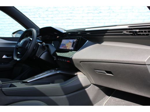 Peugeot 308 SW 1.2 Hybrid 136pk e-DCS6 GT | Automaat | Navigatie | Camera | Mild HYbrid | Apple carplay | ActivLease financial lease