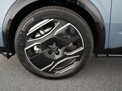 Peugeot e-3008 GT Avantage 73 kWh | 360 Camera | Elektrisch bedienbare achterklep met sensorsturing | Pack HiFi ActivLease financial lease