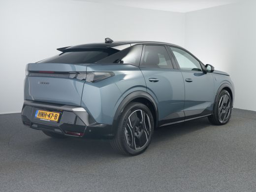 Peugeot e-3008 GT Avantage 73 kWh | 360 Camera | Elektrisch bedienbare achterklep met sensorsturing | Pack HiFi ActivLease financial lease