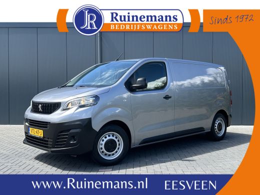 Peugeot Expert 1.5 BlueHDI 102 PK / L2H1 / 18.472 KM !! / 1e EIG. / TREKHAAK / AIRCO / CRUISE / BLUETOOTH / ORIG... Peugeot Expert 1.5 BlueHDI 102 PK / L2H1 / 18.472 KM !! / 1e EIG. / TREKHAAK / AIRCO / CRUISE / BLUETOOTH / ORIG...