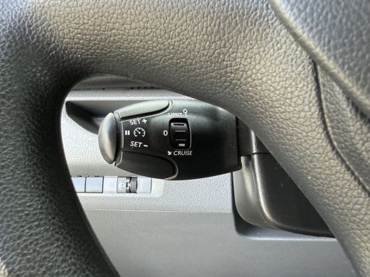 Peugeot Expert 1.5 BlueHDI 102 PK / L2H1 / TREKHAAK / AIRCO / CRUISE / BLUETOOTH / ORIG. NL ActivLease financial lease