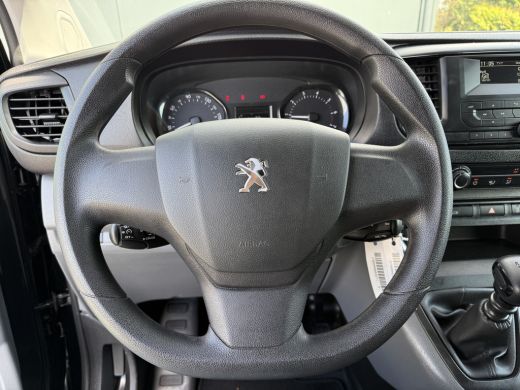Peugeot Expert 1.5 BlueHDI 102 PK / L2H1 / TREKHAAK / AIRCO / CRUISE / BLUETOOTH / ORIG. NL ActivLease financial lease