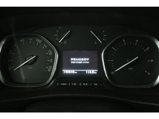 Peugeot Expert 227S 2.0 BlueHDI L2H1 180PK Automaat 360Camera Airco Carplay 3 Persoons Cruise PDC LED 17''LMV Tr... ActivLease financial lease