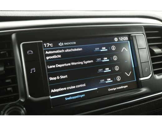 Peugeot Expert 227S 2.0 BlueHDI L2H1 180PK Automaat 360Camera Airco Carplay 3 Persoons Cruise PDC LED 17''LMV Tr... ActivLease financial lease